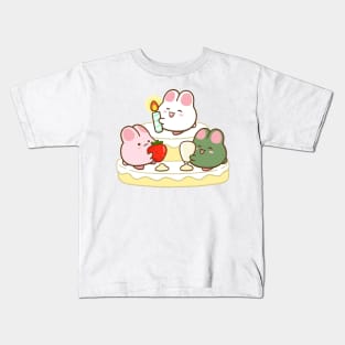 Bunnies Christmas Cake Cream Kids T-Shirt